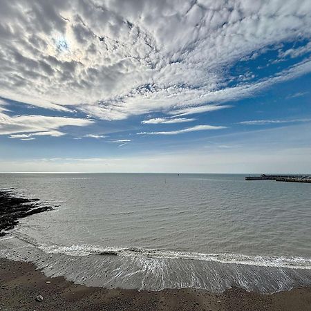 Appartement Avec Balcon, Proche Des Plages Et Commerces - Fr-1-361-89 格朗维尔 外观 照片