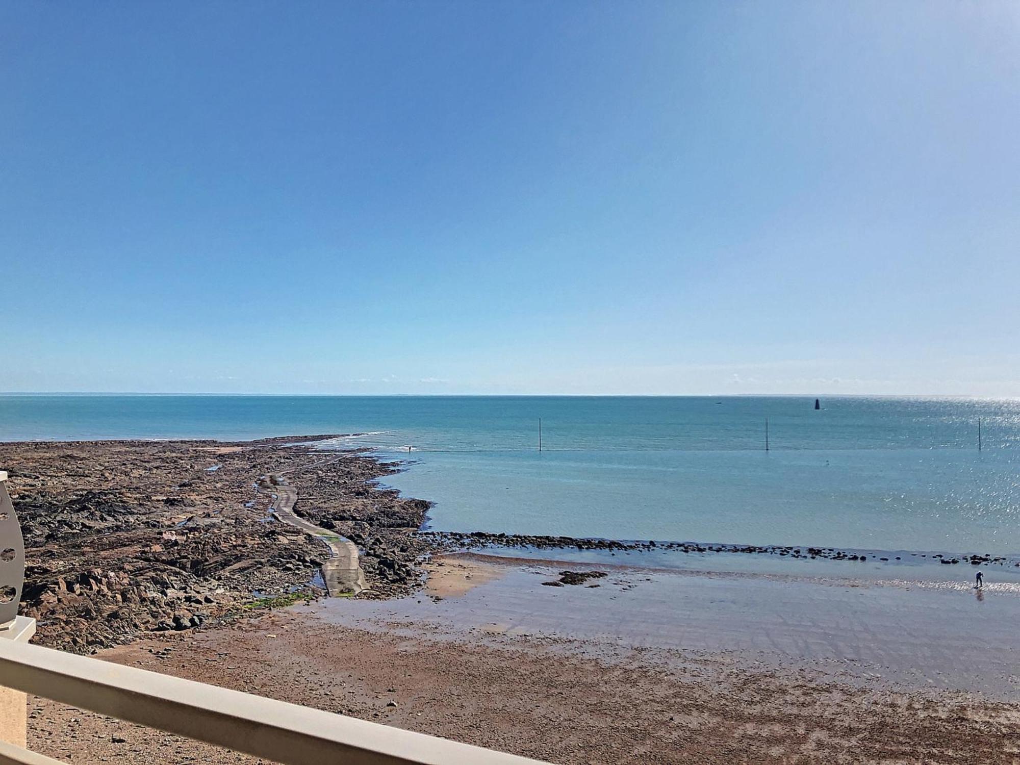 Appartement Avec Balcon, Proche Des Plages Et Commerces - Fr-1-361-89 格朗维尔 外观 照片