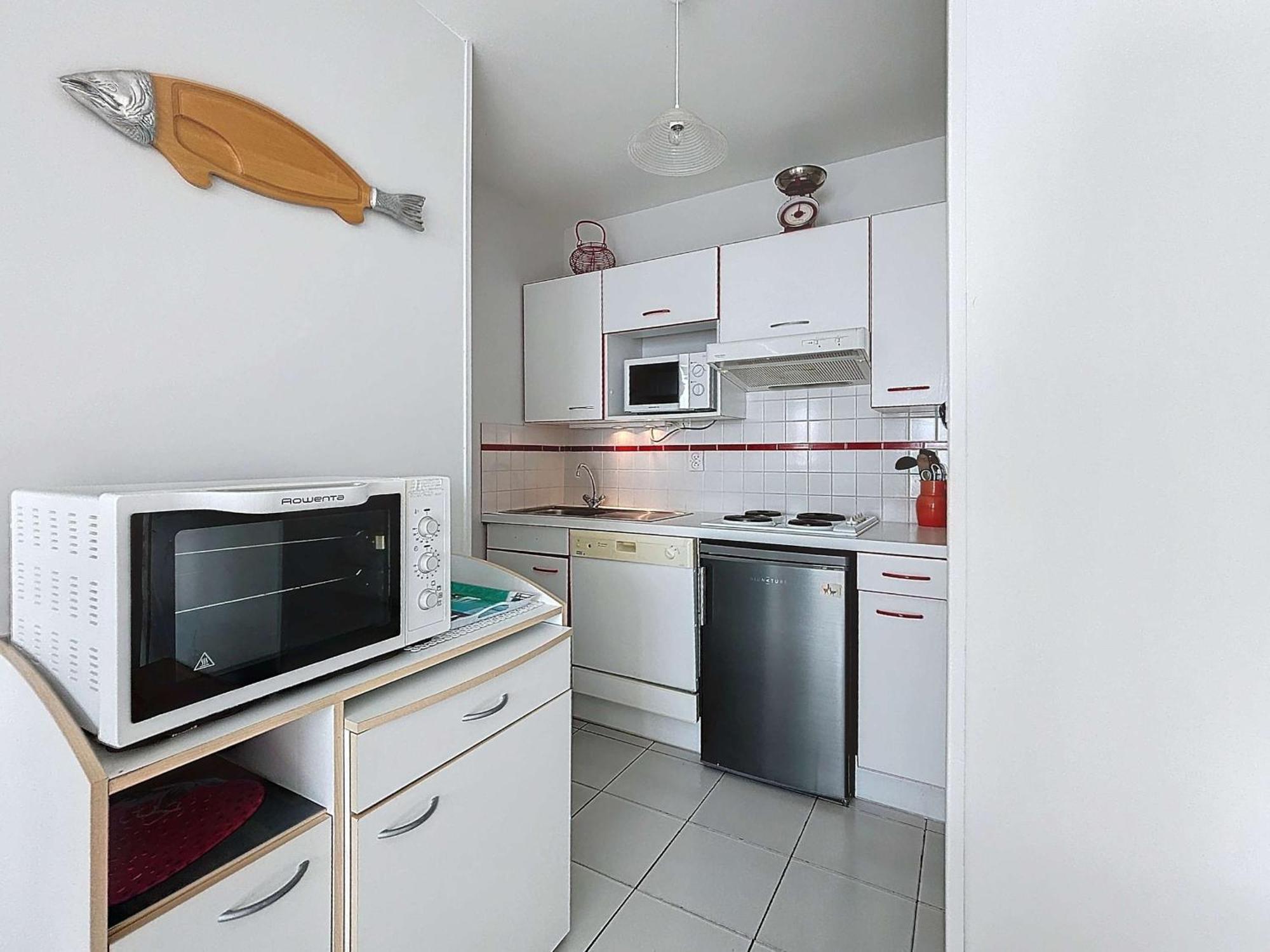 Appartement Avec Balcon, Proche Des Plages Et Commerces - Fr-1-361-89 格朗维尔 外观 照片