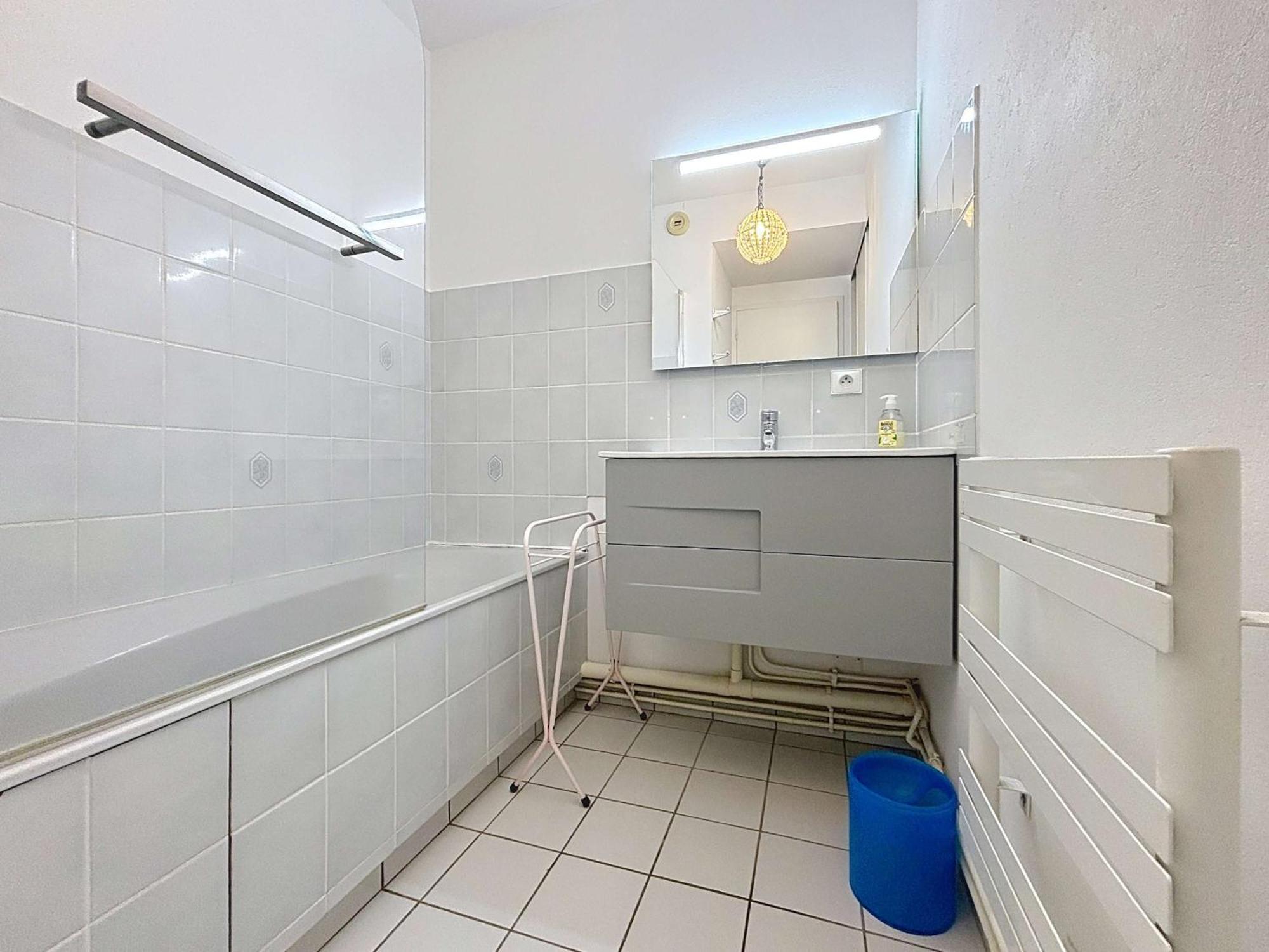 Appartement Avec Balcon, Proche Des Plages Et Commerces - Fr-1-361-89 格朗维尔 外观 照片